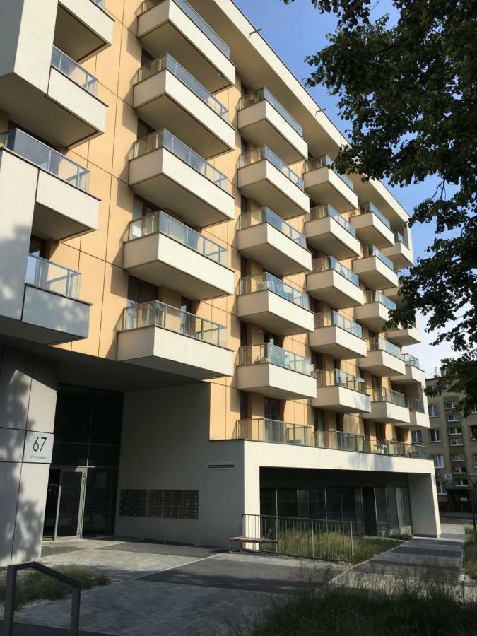 Shoq Studio Nice Apartment With Private Parking كراكوفيا المظهر الخارجي الصورة