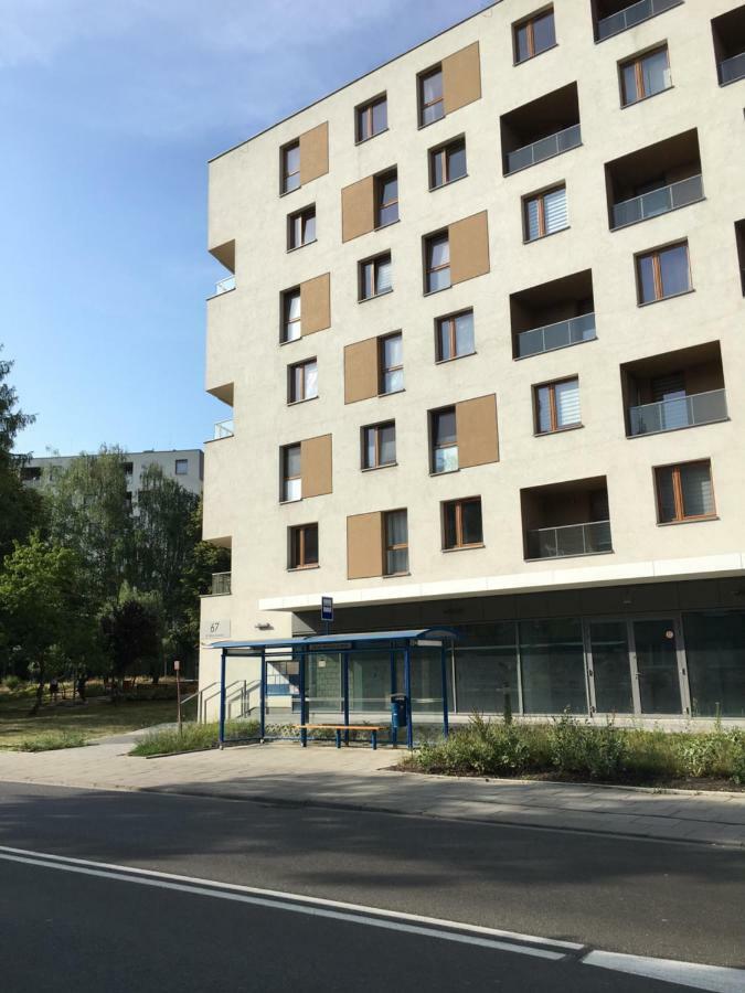 Shoq Studio Nice Apartment With Private Parking كراكوفيا المظهر الخارجي الصورة